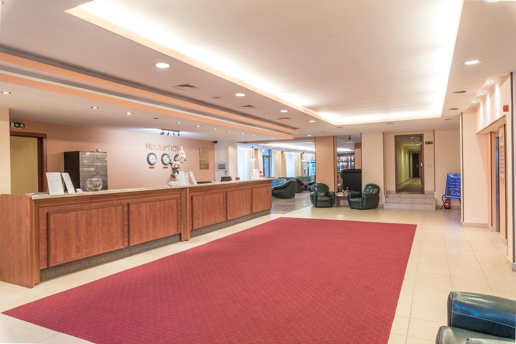 בנסקו Hotel Hermes מראה חיצוני תמונה