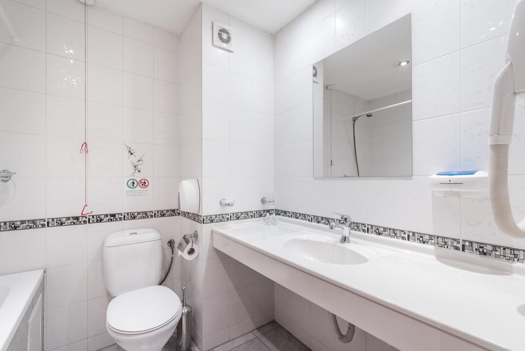 בנסקו Hotel Hermes מראה חיצוני תמונה